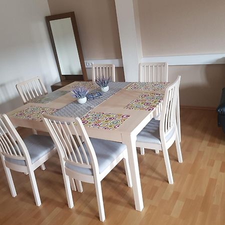 Ferienwohnung Am Ring Baar  エクステリア 写真